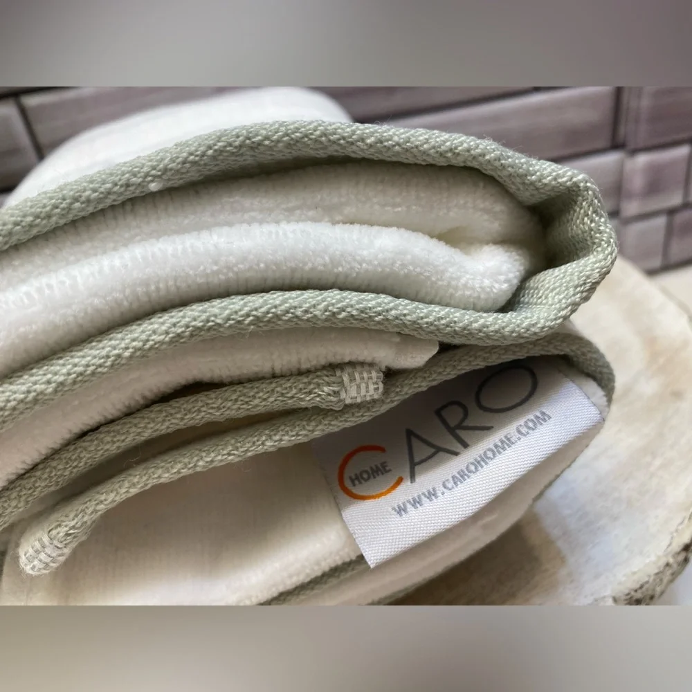 CARO HOME ❤️ 2pk Hampshire Bunny With Bow Cotton Hand Towels NWT